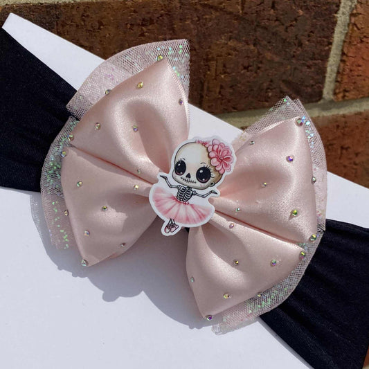 BOO'S & BOWS #4